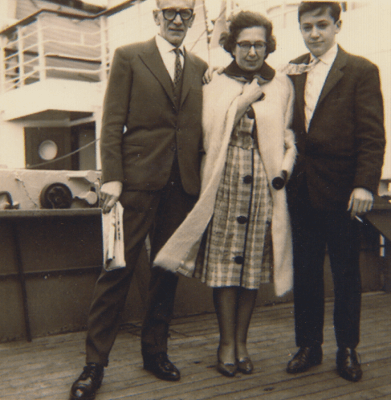 Verabschiedung der Familie Mahrt nach einem Deutschland-Besuch, März 1962 (Jüdisches Museum)